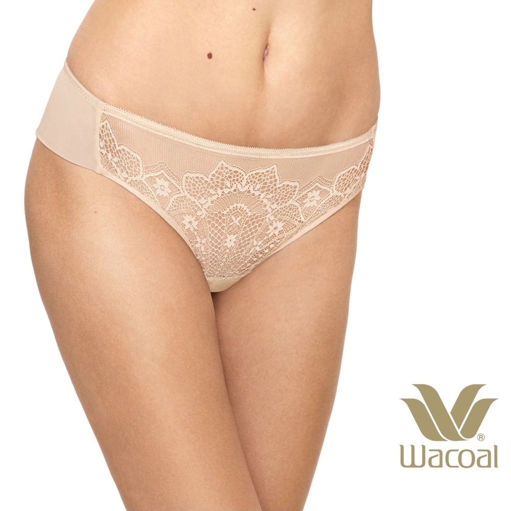 Wacoal Take the Plunge Tanga Nude Sand Lace